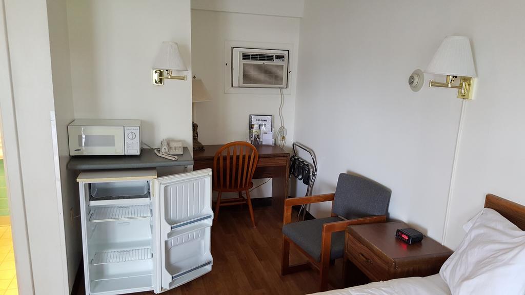 Budget Host Inn Detroit Lakes Zewnętrze zdjęcie